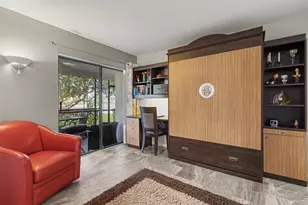 2307 S Cypress Bend Dr, Pompano Beach, FL 33069 - Photo 10