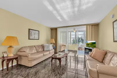 4850 NW 29th Court #221, Lauderdale Lakes, FL 33313 - Photo 6
