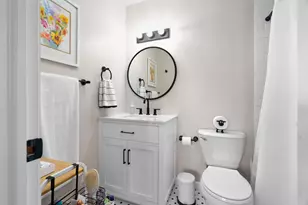 1321 Bayview Dr, Fort Lauderdale, FL 33304 - Photo 26