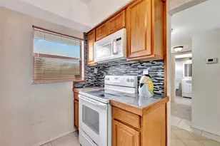 8380 Sands Point Blvd, Tamarac, FL 33321 - Photo 24
