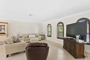 5570 NE 26th Ave, Fort Lauderdale, FL 33308 - Photo 8