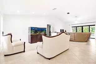 11884 NW 2nd Ct, Coral Springs, FL 33071 - Photo 8