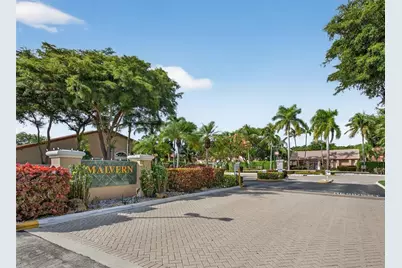9784 Malvern Drive #9784, Tamarac, FL 33321 - Photo 4