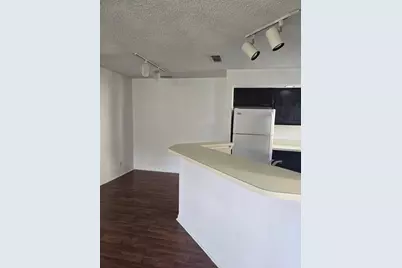 3310 Pinewalk Drive #1812, Margate, FL 33063 - Photo 6