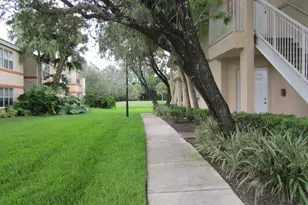 3310 Pinewalk Dr N Unit, Margate, FL 33063 - Photo 1