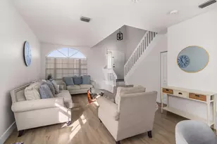 527 NW 87th Ln, Coral Springs, FL 33071 - Photo 18