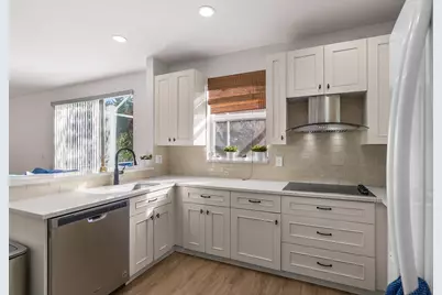 527 NW 87th Lane, Coral Springs, FL 33071 - Photo 10