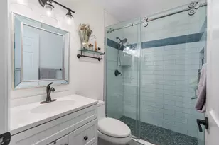 527 NW 87th Ln, Coral Springs, FL 33071 - Photo 14