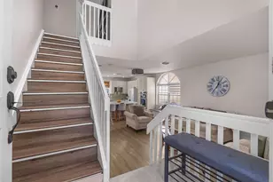 527 NW 87th Ln, Coral Springs, FL 33071 - Photo 20