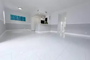 1788 SW 81st Way, Davie, FL 33324 - Photo 14