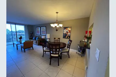 900 Colony Point Circle #407, Pembroke Pines, FL 33026 - Photo 12