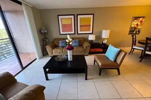 900 Colony Point Cir, Pembroke Pines, FL 33026 - Photo 10