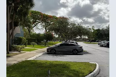 900 Colony Point Circle #407, Pembroke Pines, FL 33026 - Photo 40