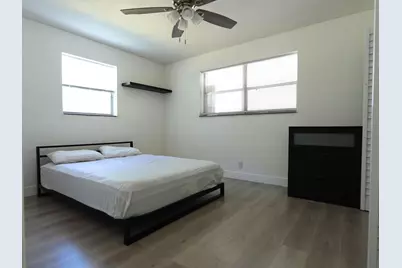 4421 NW 34th Court, Lauderdale Lakes, FL 33319 - Photo 10