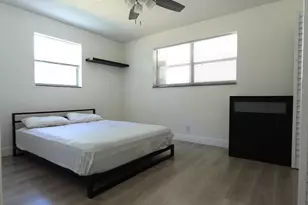 4421 NW 34th Ct, Lauderdale Lakes, FL 33319 - Photo 10