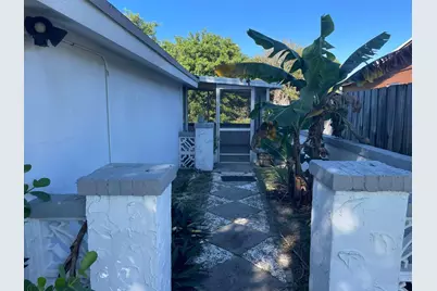 4421 NW 34th Court, Lauderdale Lakes, FL 33319 - Photo 18