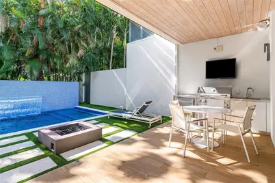 1022 Langer Way, Delray Beach, FL 33483 - Photo 32