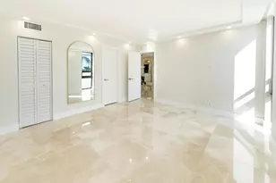 4800 Bayview Dr, Fort Lauderdale, FL 33308 - Photo 10