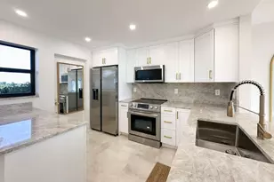 4800 Bayview Dr, Fort Lauderdale, FL 33308 - Photo 2