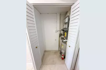 4800 Bayview Drive #503, Fort Lauderdale, FL 33308 - Photo 16