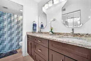 10738 W Clairmont Cir, Fort Lauderdale, FL 33321 - Photo 14
