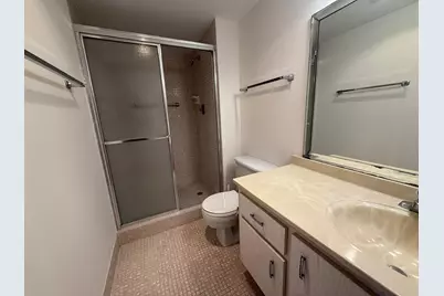 3022 Ainslie B #3022, Boca Raton, FL 33434 - Photo 8
