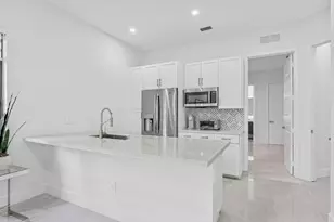 10595 Mira Vista Dr, Parkland, FL 33076 - Photo 26