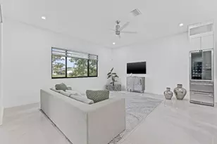 10595 Mira Vista Dr, Parkland, FL 33076 - Photo 16