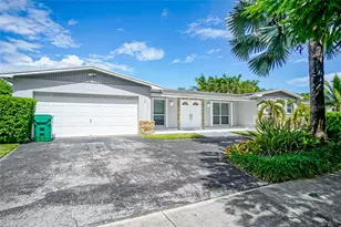 8101 SW 198th St, Cutler Bay, FL 33189 - Photo 2