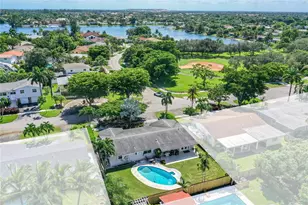 8101 SW 198th St, Cutler Bay, FL 33189 - Photo 10