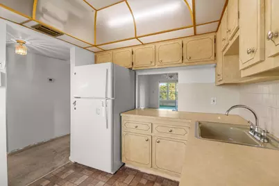 1010 Country Club Drive #306, Margate, FL 33063 - Photo 14