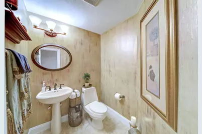 1073 Hillsboro Mile #1-S, Pompano Beach, FL 33062 - Photo 16