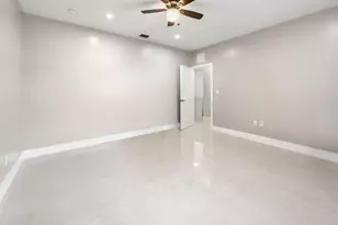 141 NW 12th St, Pompano Beach, FL 33060 - Photo 8