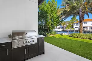 100 Royal Palm Dr, Fort Lauderdale, FL 33301 - Photo 66