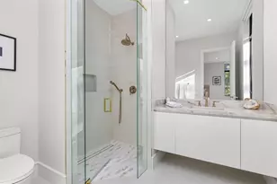 100 Royal Palm Dr, Fort Lauderdale, FL 33301 - Photo 56