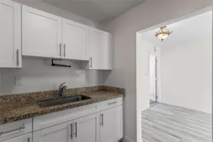 493 NW 43rd St, Fort Lauderdale, FL 33309 - Photo 8