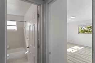 493 NW 43rd St, Fort Lauderdale, FL 33309 - Photo 14