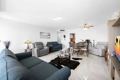 3300 NE 36th Street #1711, Fort Lauderdale, FL 33308 - Photo 4