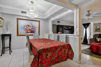 641 NE 140th Street, Miami, FL 33161 - Photo 6