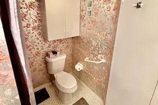 5300 NE 24th Terrace, Fort Lauderdale, FL 33308 - Photo 8