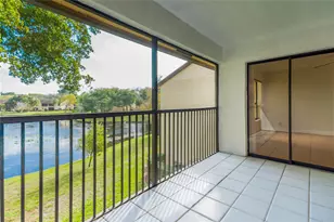 3211 Carambola Cir S, Coconut Creek, FL 33066 - Photo 10