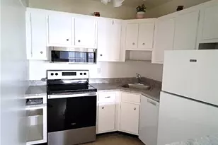 2455 NE 51st St, Fort Lauderdale, FL 33308 - Photo 2