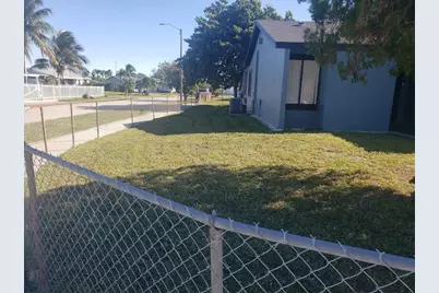 20239 NW 33rd Court, Miami Gardens, FL 33056 - Photo 28