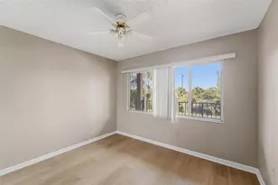 1301 SW 142nd Ave, Pembroke Pines, FL 33027 - Photo 10