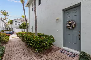 3067 Laurel Ridge Cir, Riviera Beach, FL 33404 - Photo 4