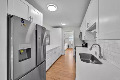 5708 NW 24th Street, Margate, FL 33063 - Photo 8