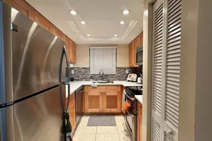 8427 Shadow Ct, Coral Springs, FL 33071 - Photo 6