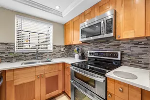 8427 Shadow Ct, Coral Springs, FL 33071 - Photo 8