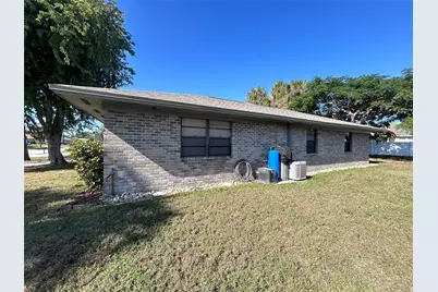 1313 SW Bellevue Avenue, Port Saint Lucie, FL 34953 - Photo 4