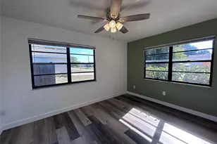 1313 SW Bellevue Ave, Port Saint Lucie, FL 34953 - Photo 8